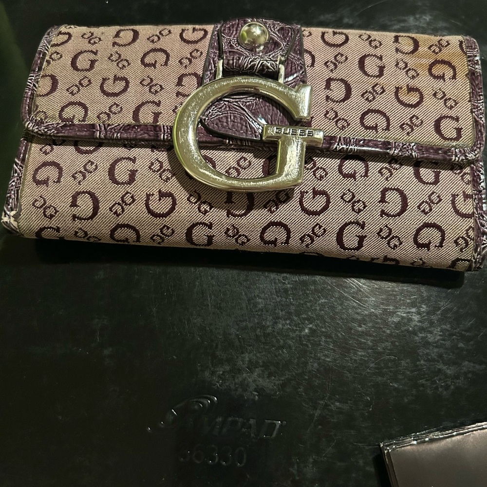 GUESS Tan and Purple Logo Wallet